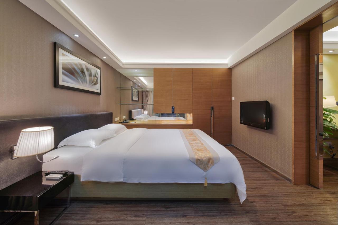 Fietser International Residence Shenzhen Buitenkant foto